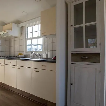 126 Hensbroek